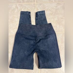 Bombshell sportswear